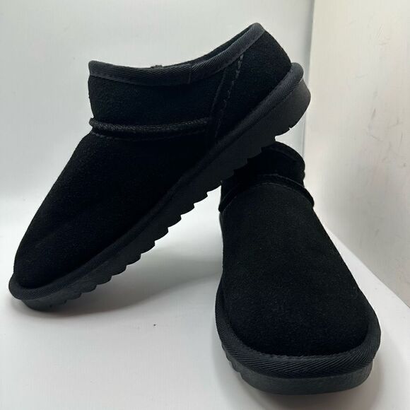 CUSHIONAIRE Women's Faux Shearling Genuine Suede cozy mule slippers +Memory Foam - Picture 7 of 7